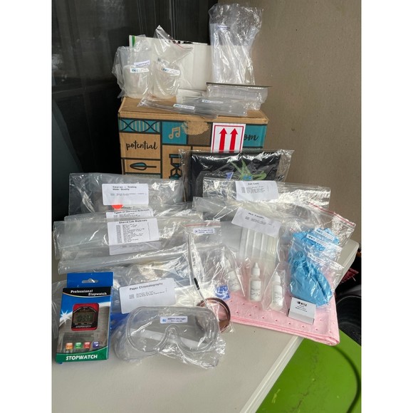 K12 chemistry science kit in original packaging - Picture 3 of 12